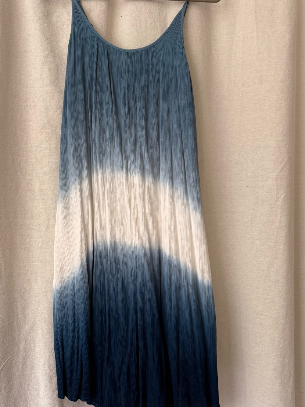 Knox Rose Blue and White Ombre dress